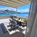 Panoramic Sea View Penthouse - Huge Private Terrace Portside * Sarandë