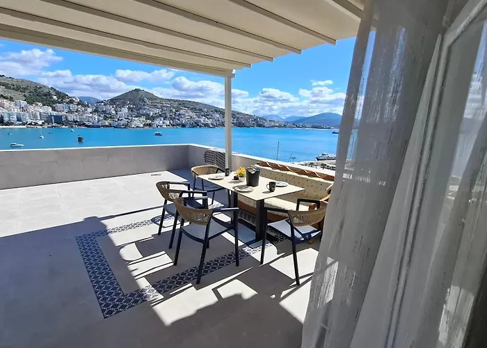 Topview Portside * Sarandë