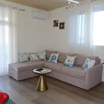Panoramic Sea View Penthouse - Huge Private Terrace Portside 公寓 *