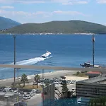 Panoramic Sea View Penthouse - Huge Private Terrace Portside