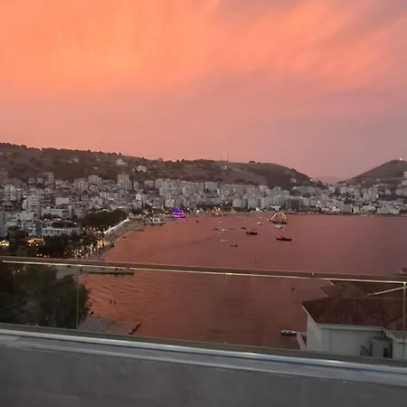 Apartamento Albee - Huge Private Terrace - Panoramic Sea View Sarandë