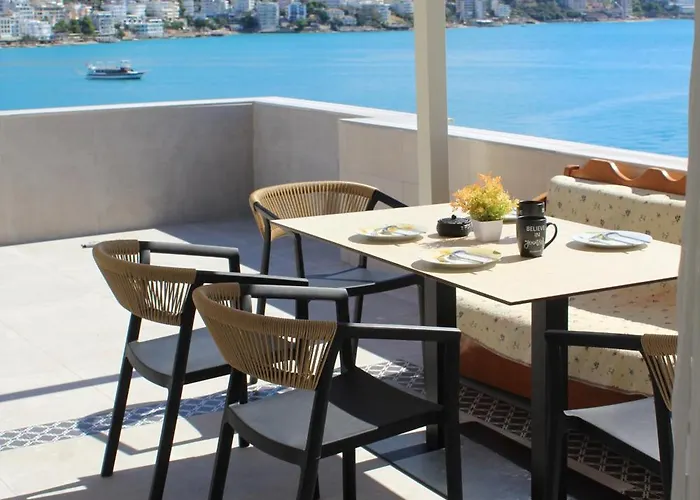 Apartment Skydeck Saranda - Panoramic Terrace Penthouse *
