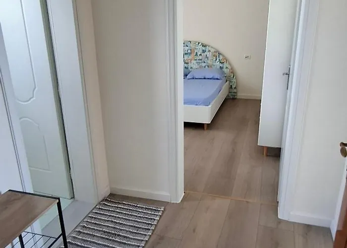 Topview Portside Sarandë