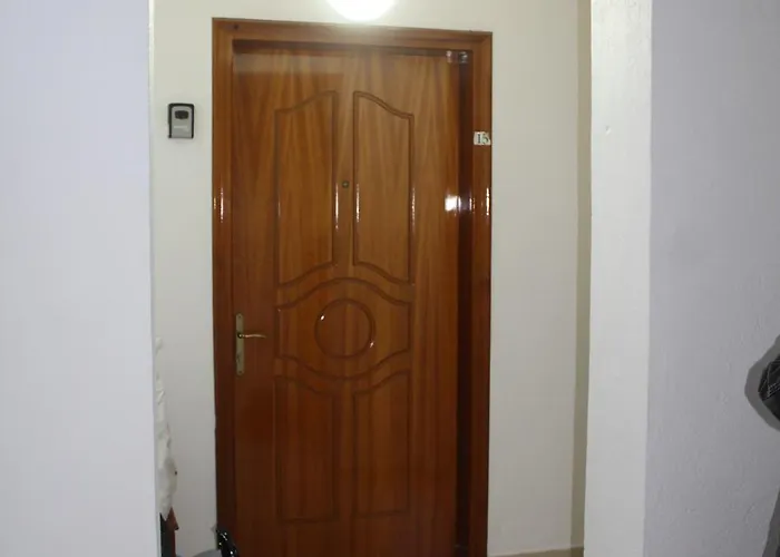 Topview Portside Ferienhaus Sarandë