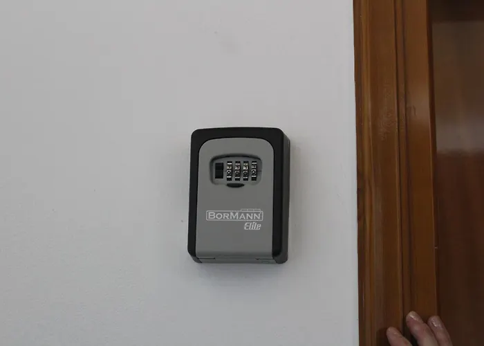 Skydeck Saranda - Panoramic Terrace Penthouse Apartment Sarande