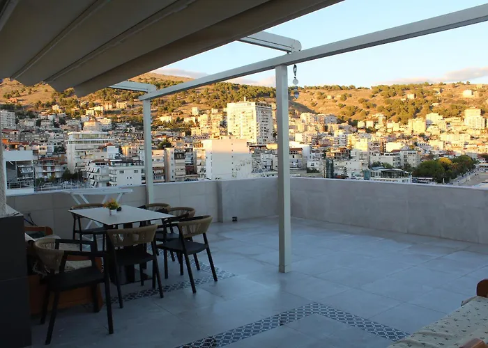 Skydeck Saranda - Panoramic Terrace Penthouse Apartment *