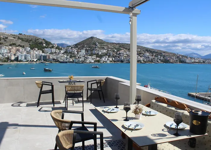 Skydeck Saranda - Panoramic Terrace Penthouse *